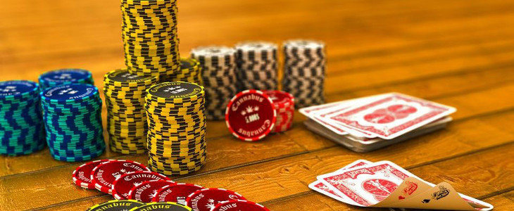 игра в покер не на деньги в москве