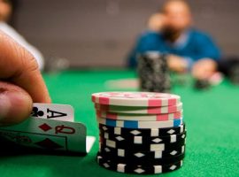 Стратегия игры в покер Техасский Холдем: основные нюансы