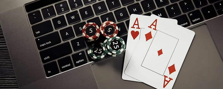 Играть в покер на деньги онлайн бесплатно с реальными людьми пасьянс паук по 1 карте играть бесплатно