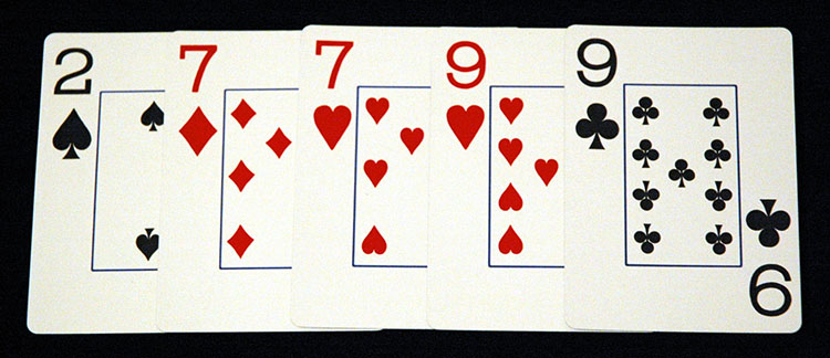 Pair second. Комбинации в покере. Комбинации в техасском холдеме. Карты Покер картинки. Комбинации в покере Техасский холдем.